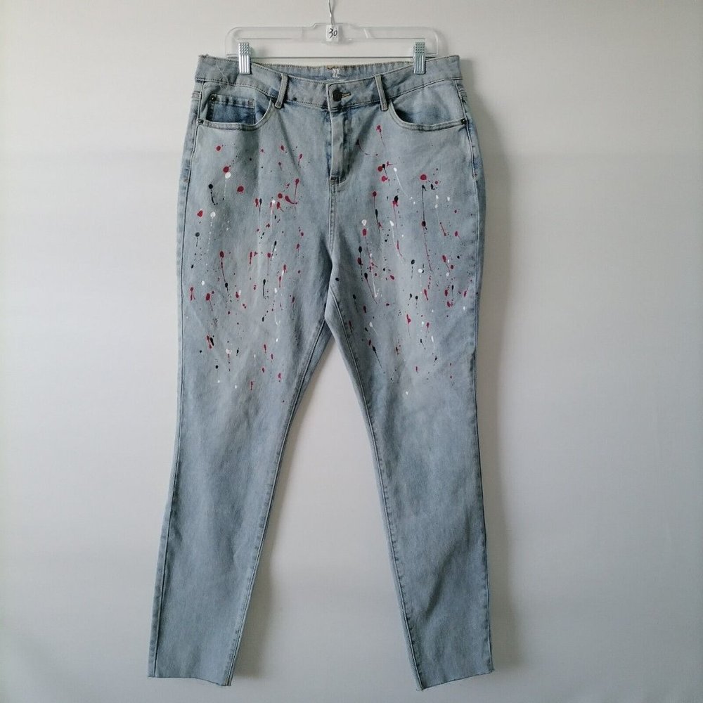 New York & Company Light Blue Skinny Jeans with Pink & White Paint Splatter